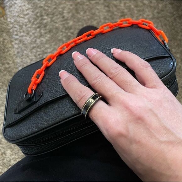 Louis Vuitton Soft Pochett Volga Black Monogram Embossed Leather Belt Bag Clutch - Picture 10 of 12